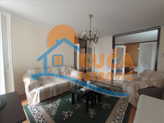 Izdaje se trosoban stan iza Zone 3, 63m2