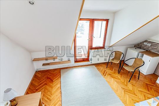 Jednoiposoban stan 36 m2, strogi centar