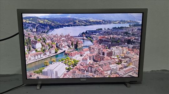Philips 24"led FullHD kao nov garancija12M