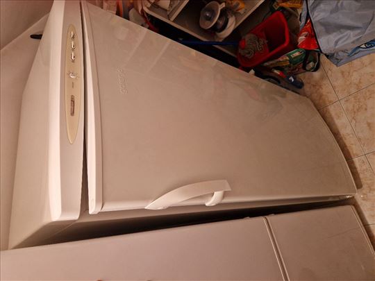 Prodajem zamrzivač ladicar gorenje