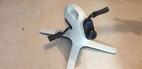 Sobni bicikl model 2u1 kao nov