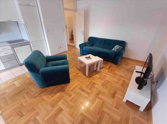 Vozdovac -Diplomatski deo Jove Ilica Pet friendly 