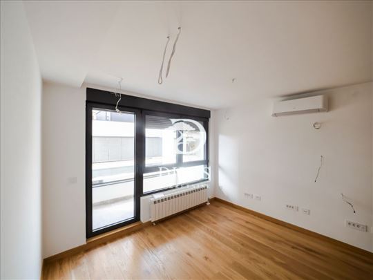 Voždove kapije, dvosoban, kompletno nov, 55m2