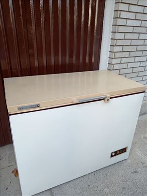 Horizontalni zamezival LTH 380 l