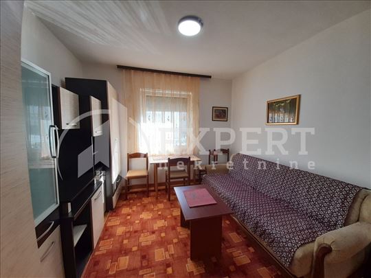 Izdaje se garsonjera na Panteleju, 20m2