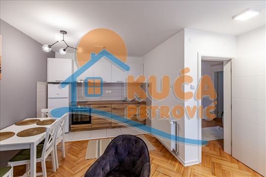 Palilula, novogradnja, 60m2, etažno grejanje, komp