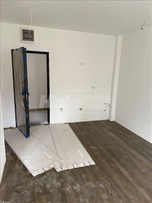 Prodaja lux stana kod vrtica Zlatibor