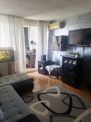  Uknjižen 2,0 stan, Blok 45