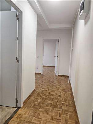 Novi Beograd, Blok 5, Fontana, 37m2, jednoiposoban