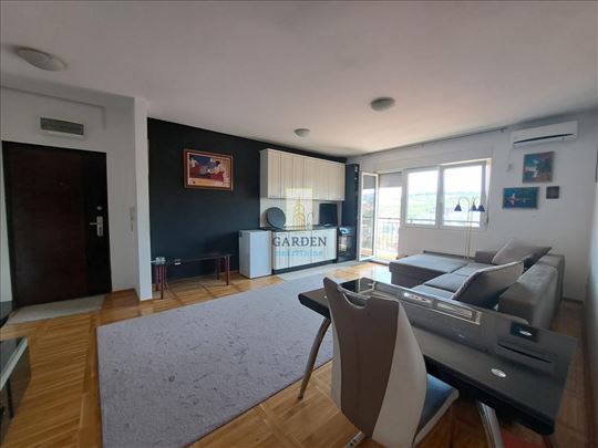 Uknjižen dvosoban stan Mirijevo 48m2