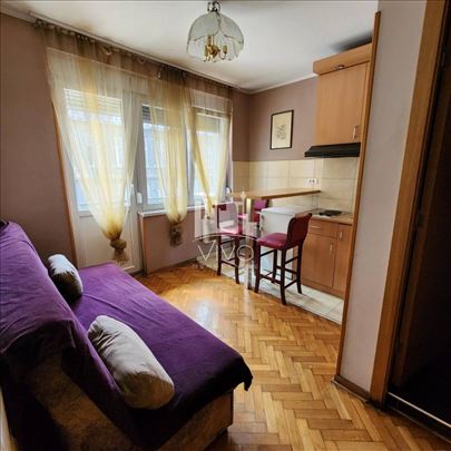 Brankova, 76m2, deljiv na 2 stambene jedinice ID#1