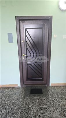 Funkcionalan i svetao dvosoban stan 66m2,Senoina