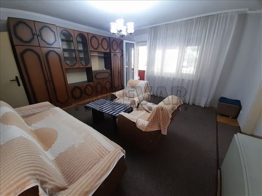 Izdaje se dvosoban stan na Bubnju, 56m2!