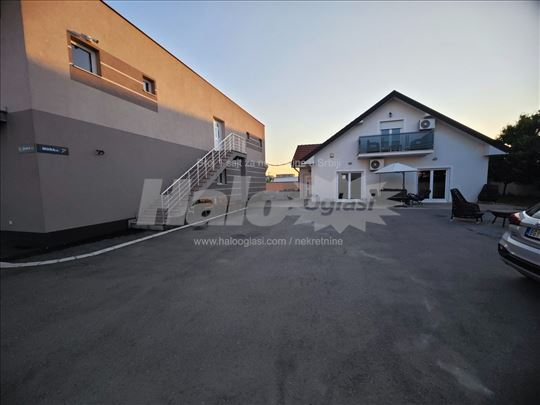 Izdajem poslovno‑stambeni kompleks 520 m2