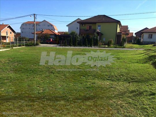 Izdavanje Plac 4 ara; Miljakovac 3, Beograd