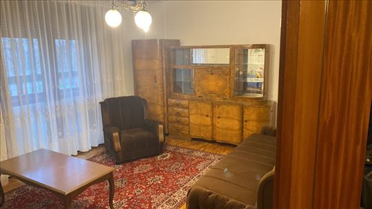 Odlična lokacija, uknjižen, mogu krediti