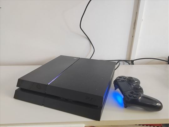Sony Playstation 4 / Fifa 24