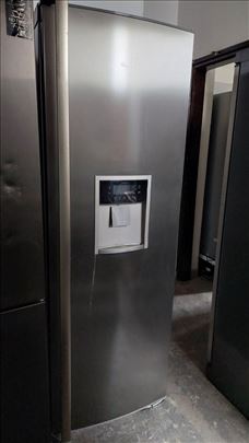 Frizider Aeg 367 lit garancija 12 meseci