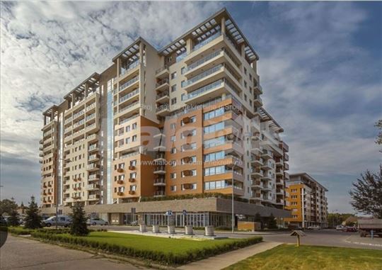 Izdajem garazno mesto u A BLOKU 