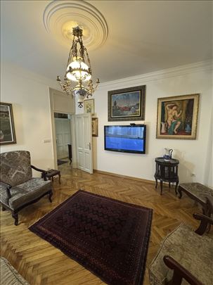 Izdavanje,3.5 Stan,slavija