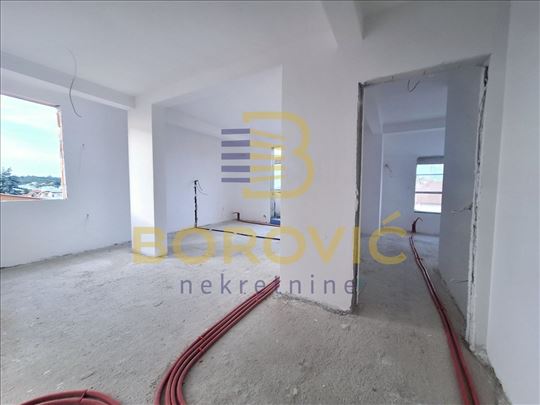 Kluz, 68.43m2, novo, lux