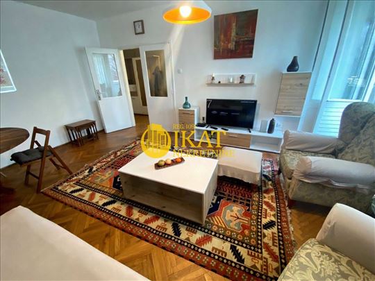 Lion, Bulevar Kralja Aleksandra, 80m2