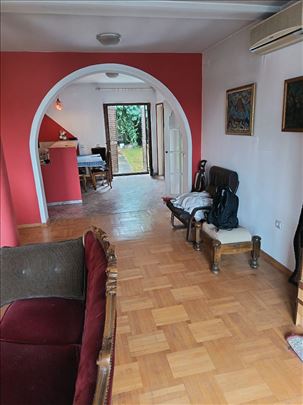 Medak padina, Morinjska, 156m2, 3,5 ari, 230.000