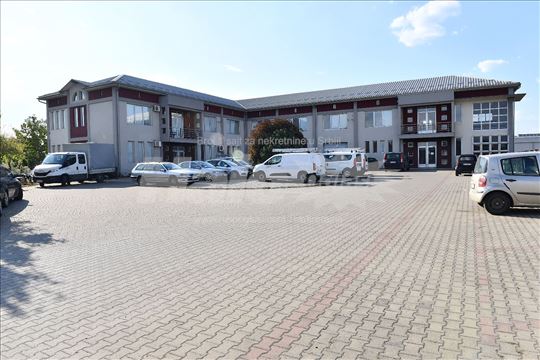Poslovni prostor do 1.000 m2 DELJIVO