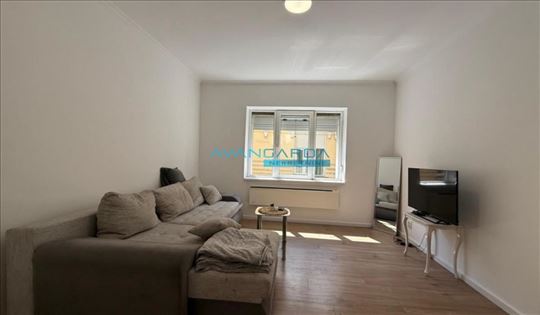 Zemun-Madlenianum ID#43078