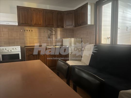 Borča centar 3, stan 50m2