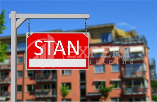 Izdaje se dvosoban stan u kući, u Duvaništu, 66m2
