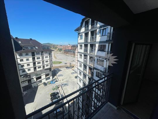 Apartman u centru Zlatibora sa pogledom na Tornik