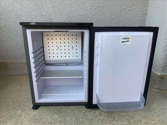 Indel B kompresorski frižider 220v - extraaa
