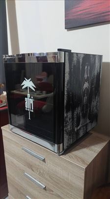Mini bar kancelarijski frizider