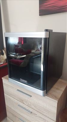 Mini bar kancelarijski frizider KLARSTEIN