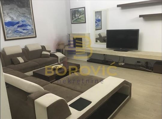 Krunski venac, 106m2, namešten, odličan