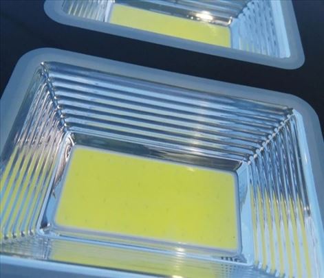 Led reflektori 200W novo sa 4 sočiva akcija