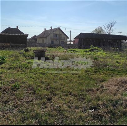 Plac 42,42a, Markovac – 300m od autoputa