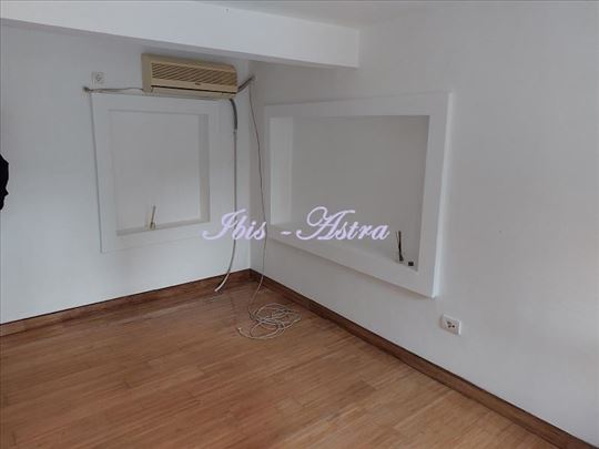 Uknjižena garsonjera za prodaju ID#799467