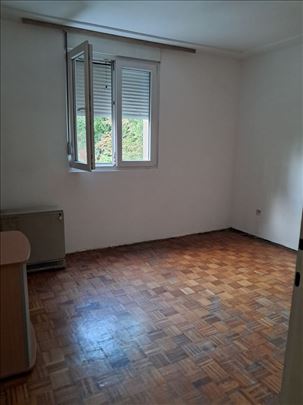 Zemun polje ,2.0 54m2,uknjizen