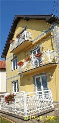 Granice, Nikole Pašića, 161m2+40m2, plac 5,2 a