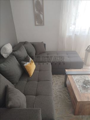 Izdaje se odličan jednoiposoban stan na Paliluli, 