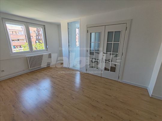 SNIŽENO – stan 41m², Atinska, Direktno vlasnik