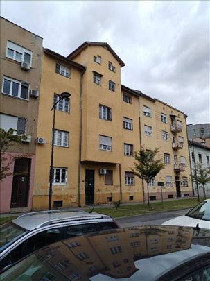 Trg Feher Ferenca, salonac, 1.5, VPR/3, terasa