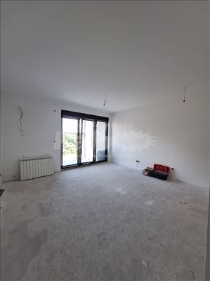 62m2, trosoban, Vidikovac, Pilota M. Petrovica 35