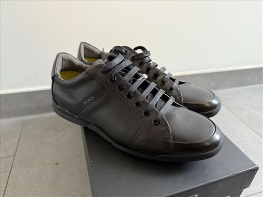 Hugo Boss muske patike 41 br