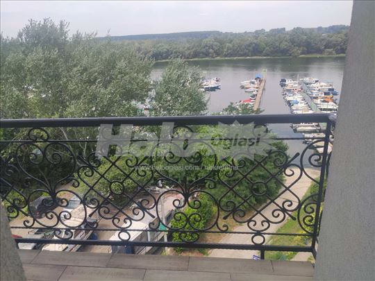 Izdajem stan 50 kvadrata na marini,Visnjicka banja