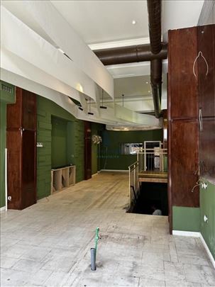 Lokal, Hotel Moskva, 200 m2