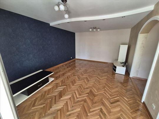 Blok 33,Generalica,5.0,renoviran ID#817160