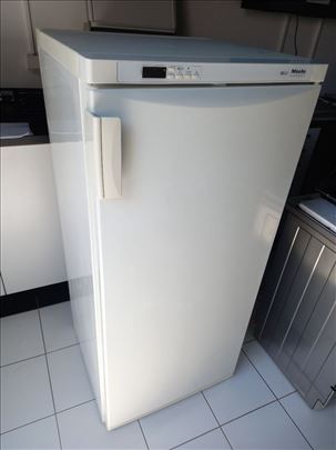 Miele zamrzivač Novo Model 261L